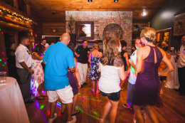 Patrick & Kristy's Cedar Lodge Wedding