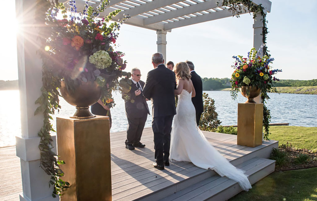 Photo by Lakepoint Restaurant and Event Center